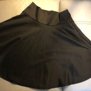 black skater skirt